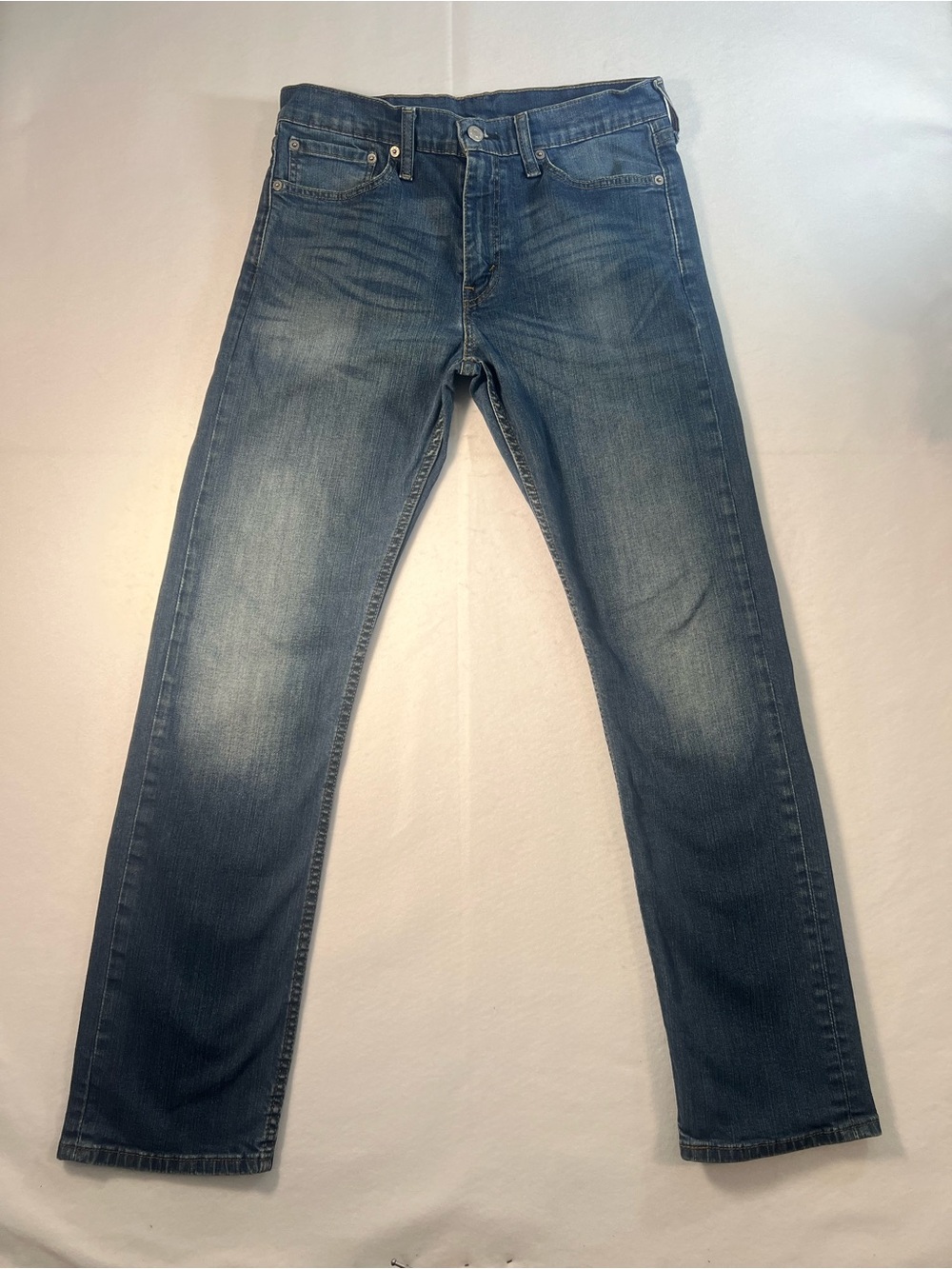 Levi’s 513 Slim Straight Men’s Jean 31x32 Medium Wash Denim RARE “R” Red Tag
